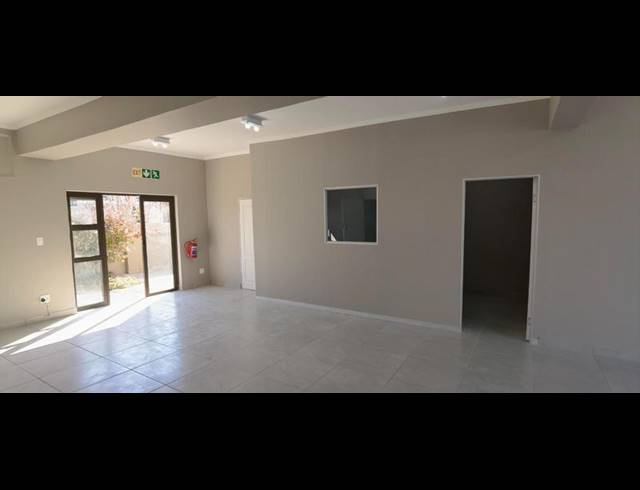 BUSINESS PROPERTY TO RENT IN NEWMARK ESTATE
